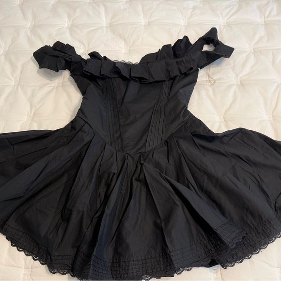 House of CB Jemima Ruffle Cotton Blend Black Off-Shoulder Dress Small - Picture 3 of 4